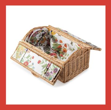 what to bring to a picnic   elle decor