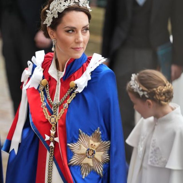 凱特王妃穿搭重要場合衣服品牌都選「她」！打造世紀婚紗、夏綠蒂母女裝穿搭的經典造型
