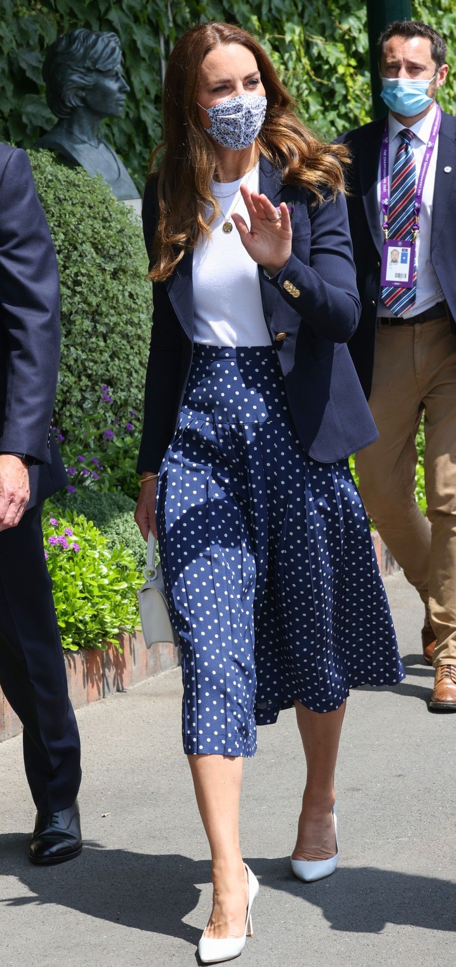 Where to get Kate Middletons pleated red skirt look  Metro News
