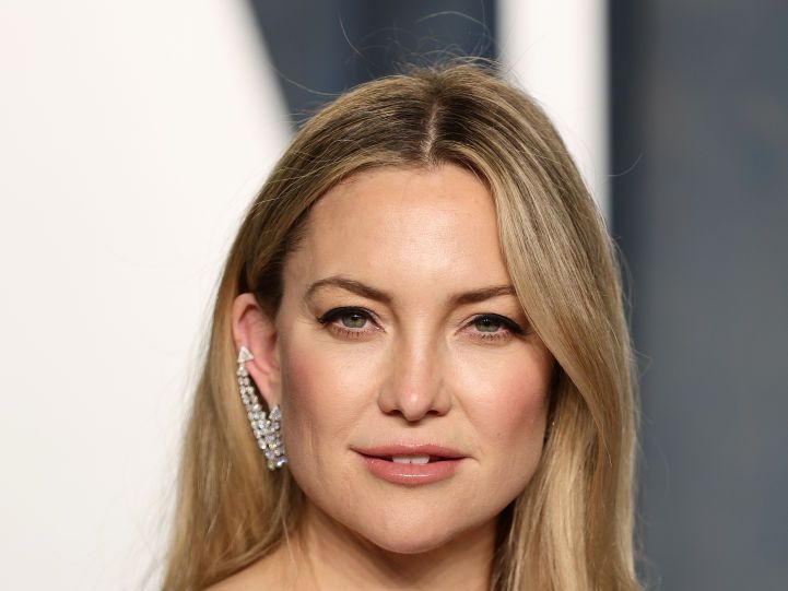 Kate Hudson Dropped Her Hot Girl Summer Beauty Routine, and It Includes a  TikTok-Famous Concealer