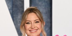 Kate Hudson in a leotard gives everyone life goals, and distracts them with  her camel toe