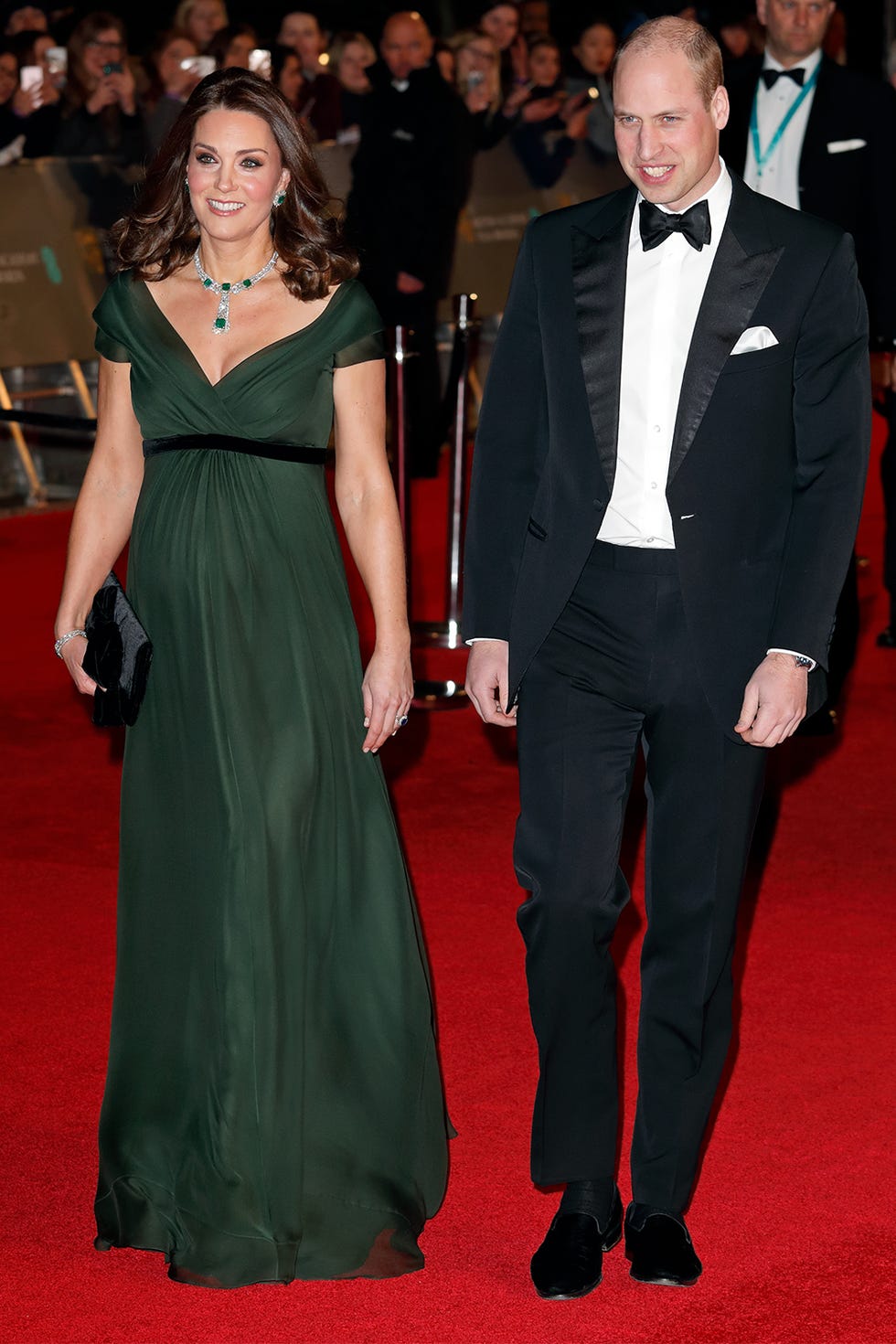 Red carpet, Carpet, Clothing, Suit, Dress, Formal wear, Flooring, Event, Premiere, Tuxedo, 