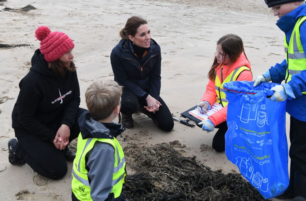 Kate Middleton beach clean up
