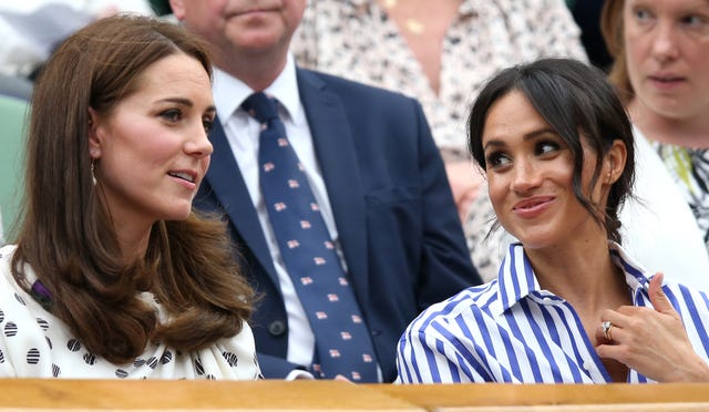 Kate Middleton y Mehan Markle acuden a su primer acto en solitario juntas.