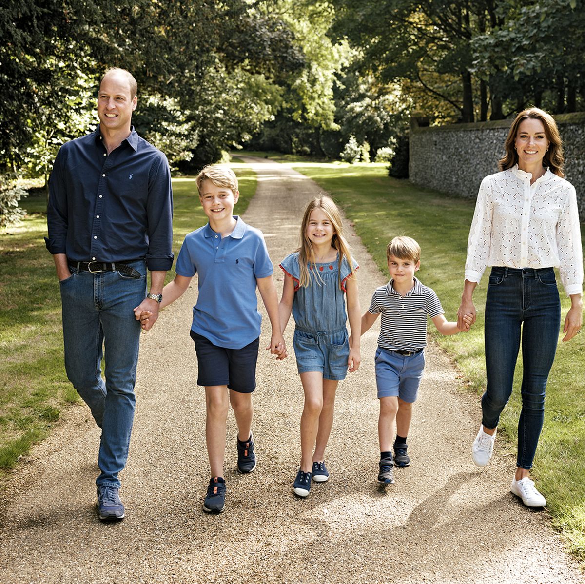 Prince William and Kate Middleton Release Family Christmas Card