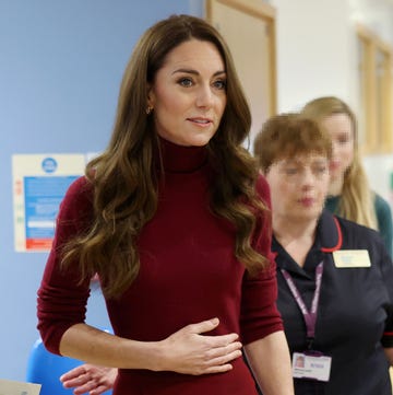 Kate Middleton en el Royal Marsden Hospital princess of wales , kate middleton , during a visit to the royal marsden hospital, london, where she received her cancer treatment,
