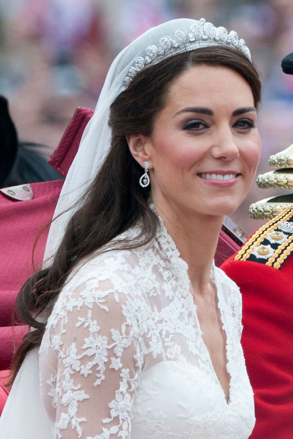 Aggregate 79+ kate middleton hairstyle wedding latest - in.eteachers