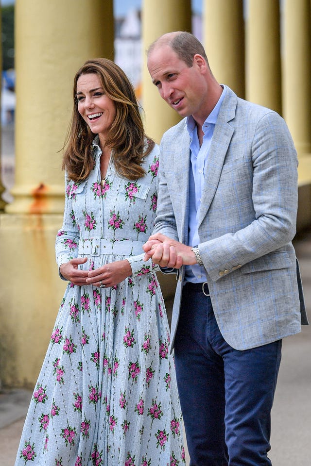 Prince William and Kate Middleton reveal their handwriting
