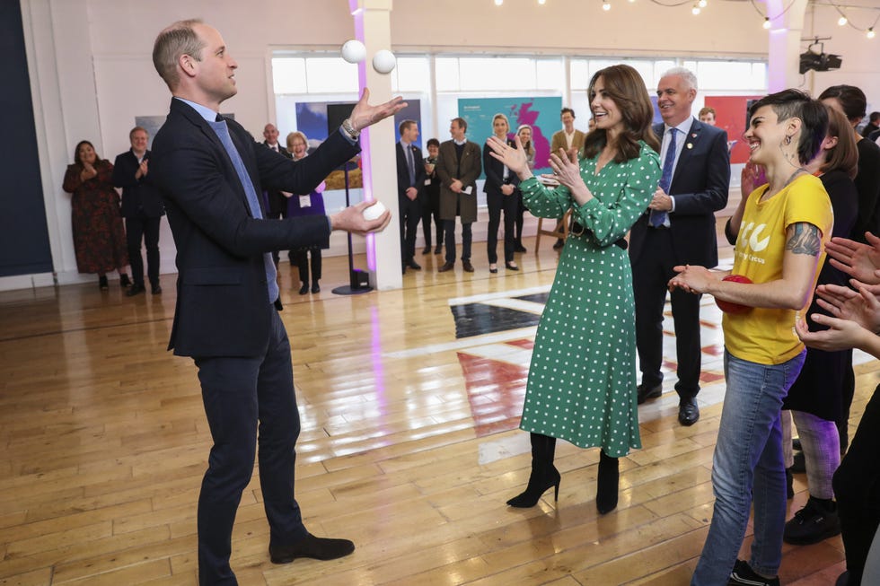 Los duques de Cambridge en Irlanda - Kate Middleton con vestido verde