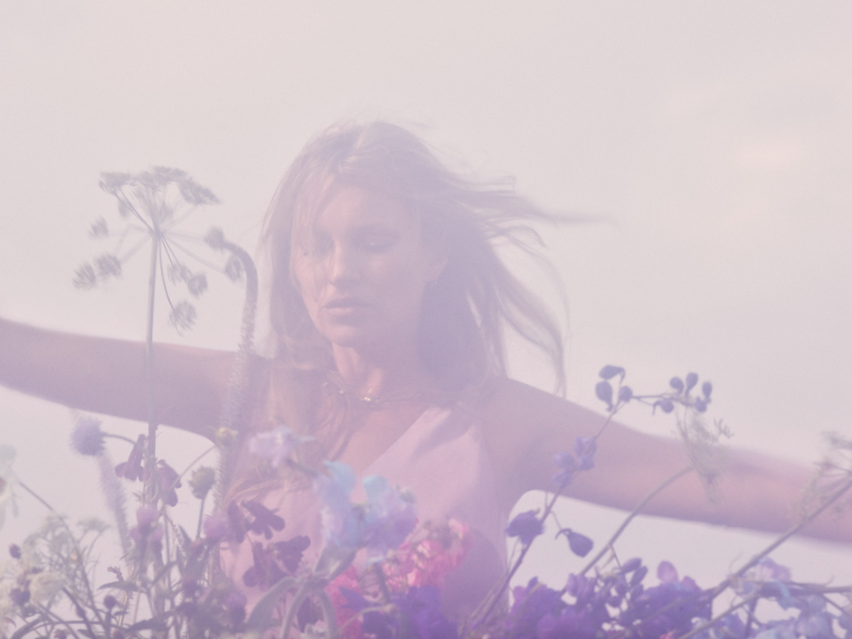 cosmoss by kate moss