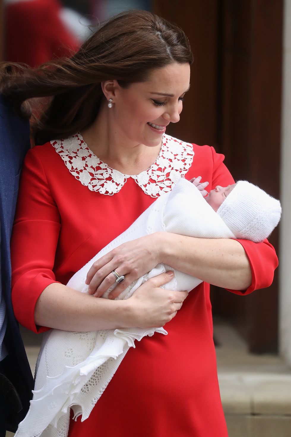 kate middleton with baby
