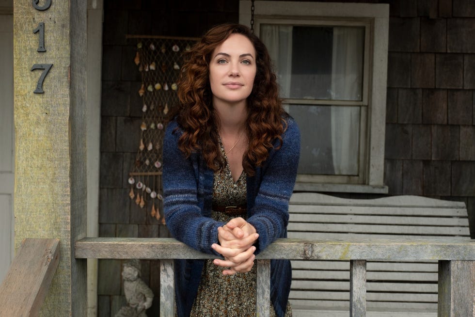 kate siegel misa de medianoche