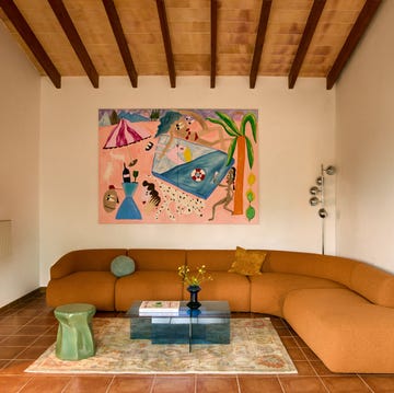 La casa en Mallorca de Katharina Zorn y Jasna Fritzi Bauer renovada con muebles modernos y vintage, color y arte la casa en mallorca de katharina zorn y jasna fritzi bauer renovada con muebles modernos y vintage, color y arte