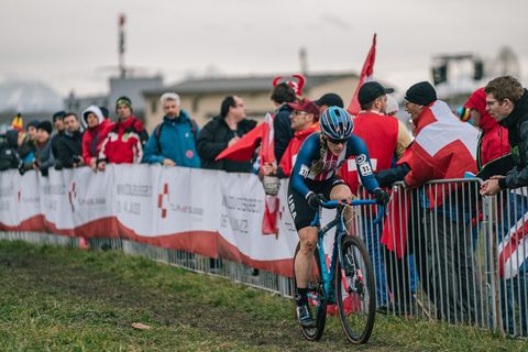 Katie Compton coming down a straightaway at the UCI Cyclocross World Championships in Switzerland on February 1, 2020.