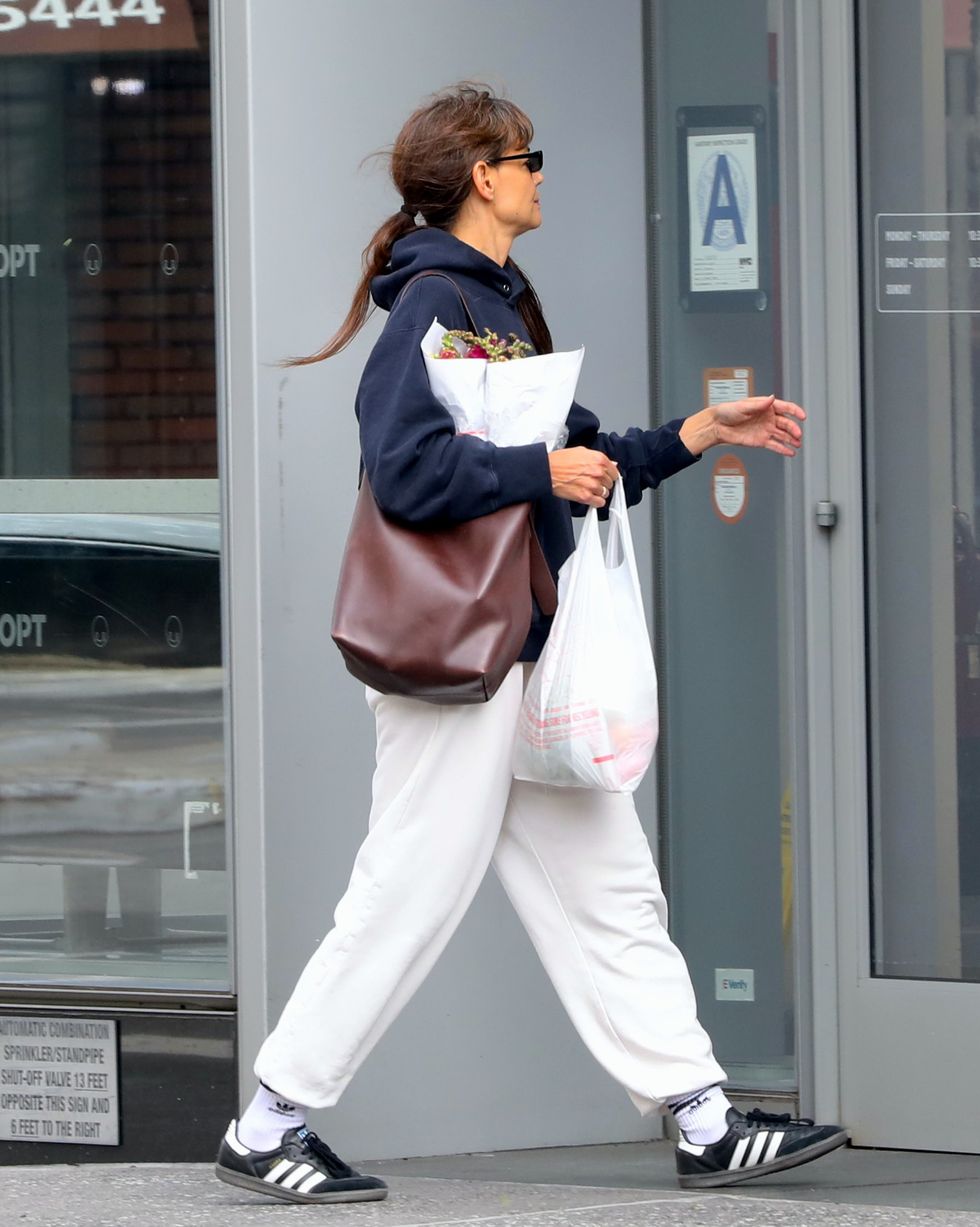 katie holmes madewell bucket tote bag