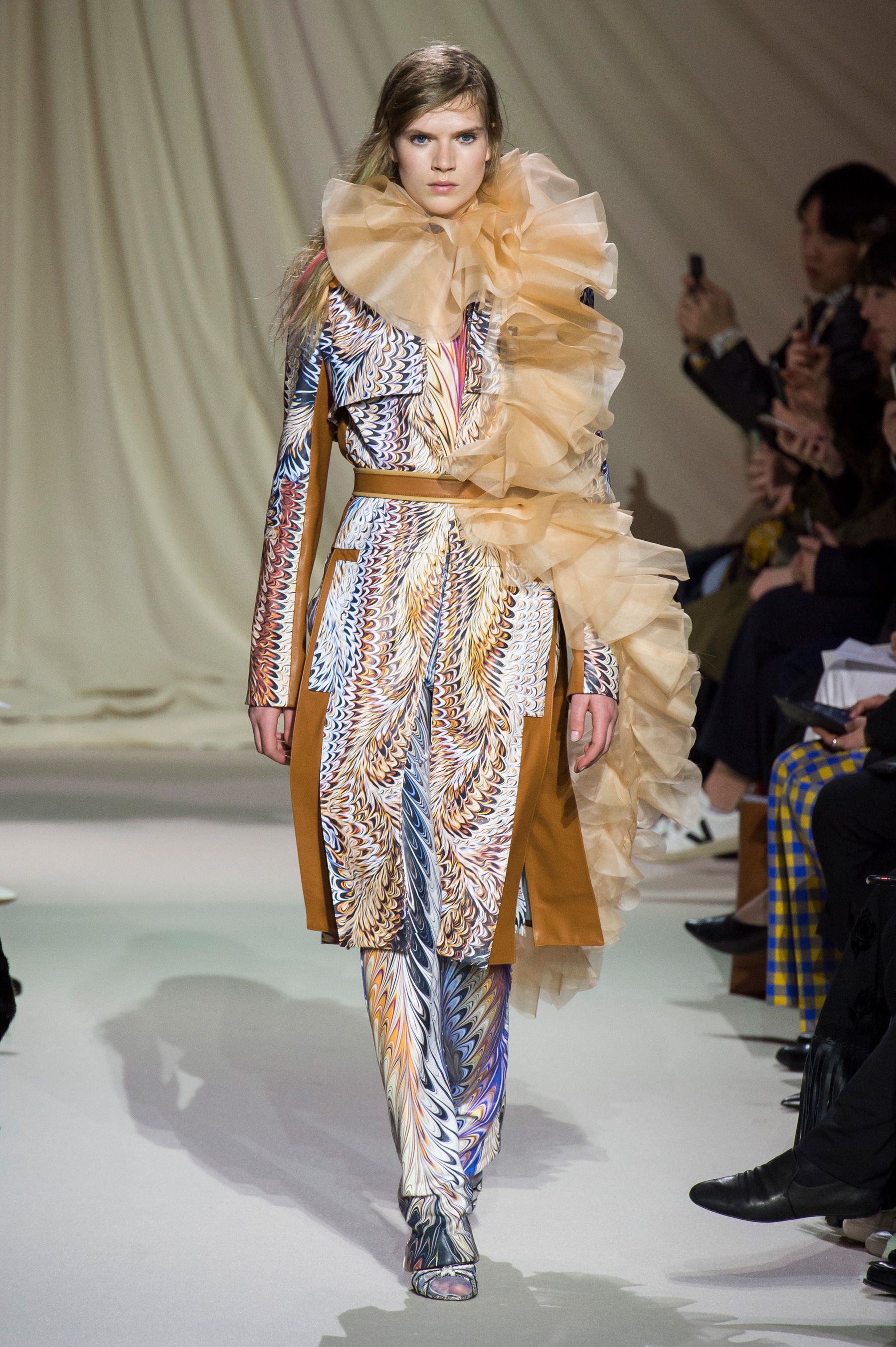 メアリー カトランズ」（MARY KATRANTZOU）｜2019秋冬NY