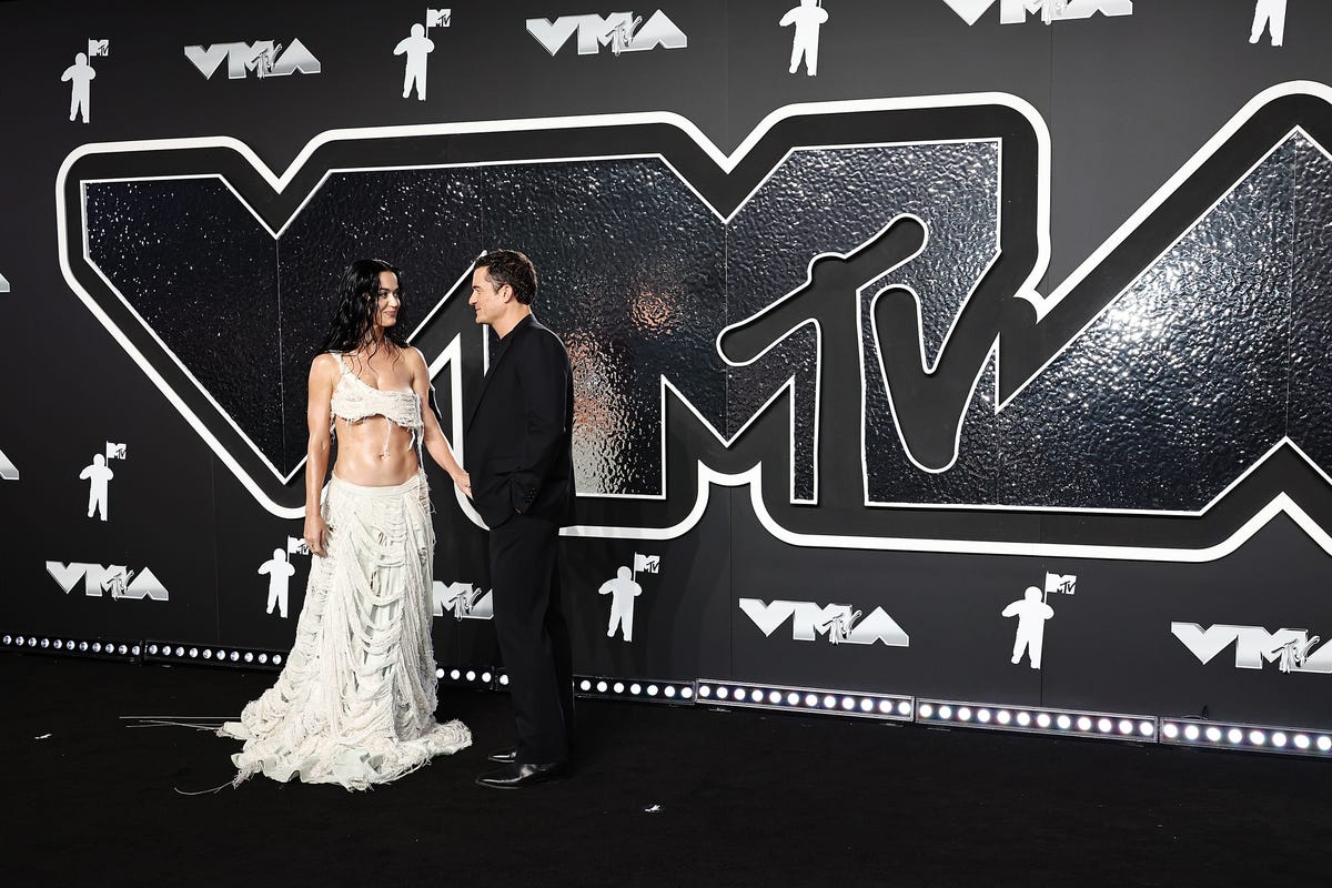 Katy Perry Wears a White Bra Top and Body Oil to 2024 VMAs