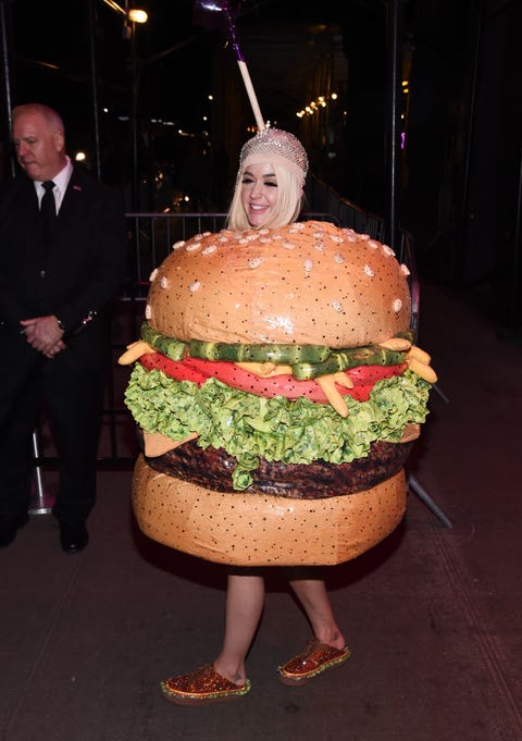 Katy Perry Wore a Hamburger Costume and Kissed Celine Dion During Met ...