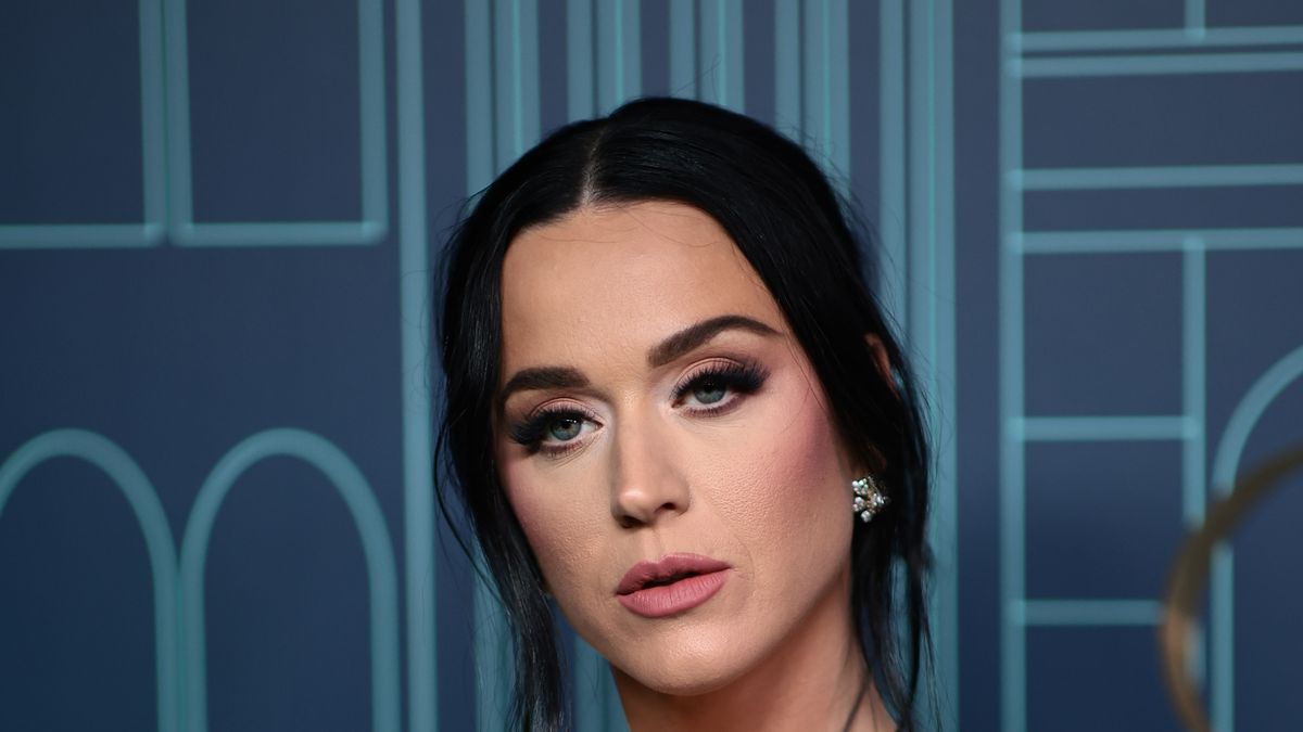 Katy Perry serves 'mermaid core' in an ivory bridal gown