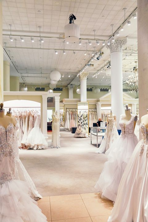 Dress, Wedding dress, Gown, Photograph, White, Clothing, Bridal clothing, Bride, Fashion, Bridal party dress, 