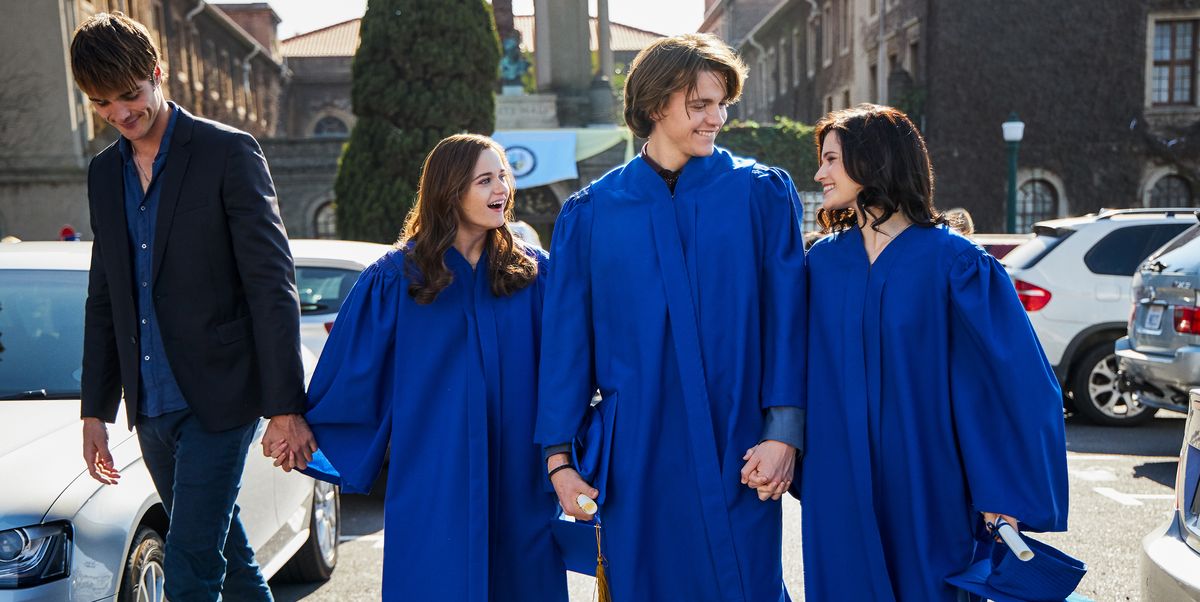 the kissing booth 2 jacob elordi as noah flynn, joey kings as shelly 'elle' evans, joel courtney as lee flynn, meganne young as rachel of the kissing booth 2 cr marcos cruznetflix © 2020