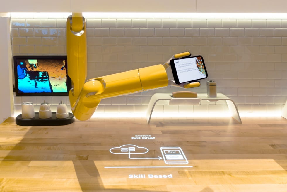 https://hips.hearstapps.com/hmg-prod/images/kbis-2019-next-generation-innovations-on-display-main-2-f-1568751338.jpg?resize=980:*