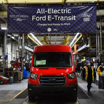 the new e transit is produced at kansas city assembly plant – ford’s first us plant to assemble both batteries and all electric vehicles in housephoto by dave kaupdave kaup photography913 219 3569davekaupphotogmailcomwwwdavekaupcom