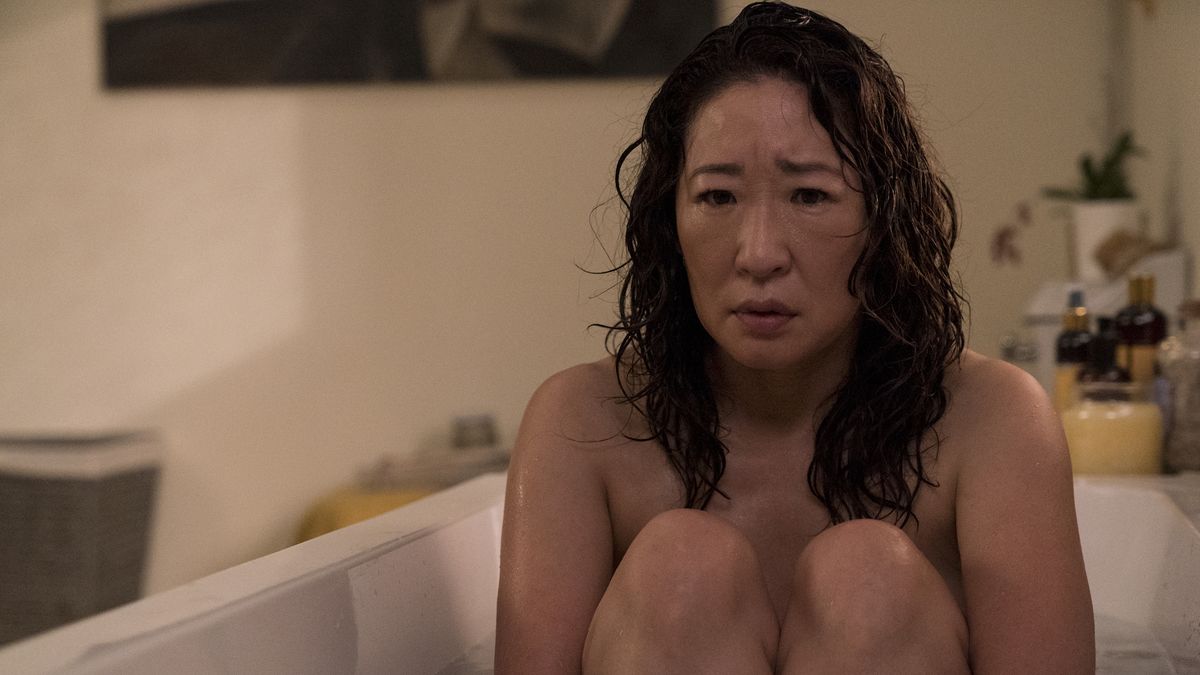 Killing Eve Season 2 Review - Killing Eve Season Two Is Bloody Chaos at Its  Finest