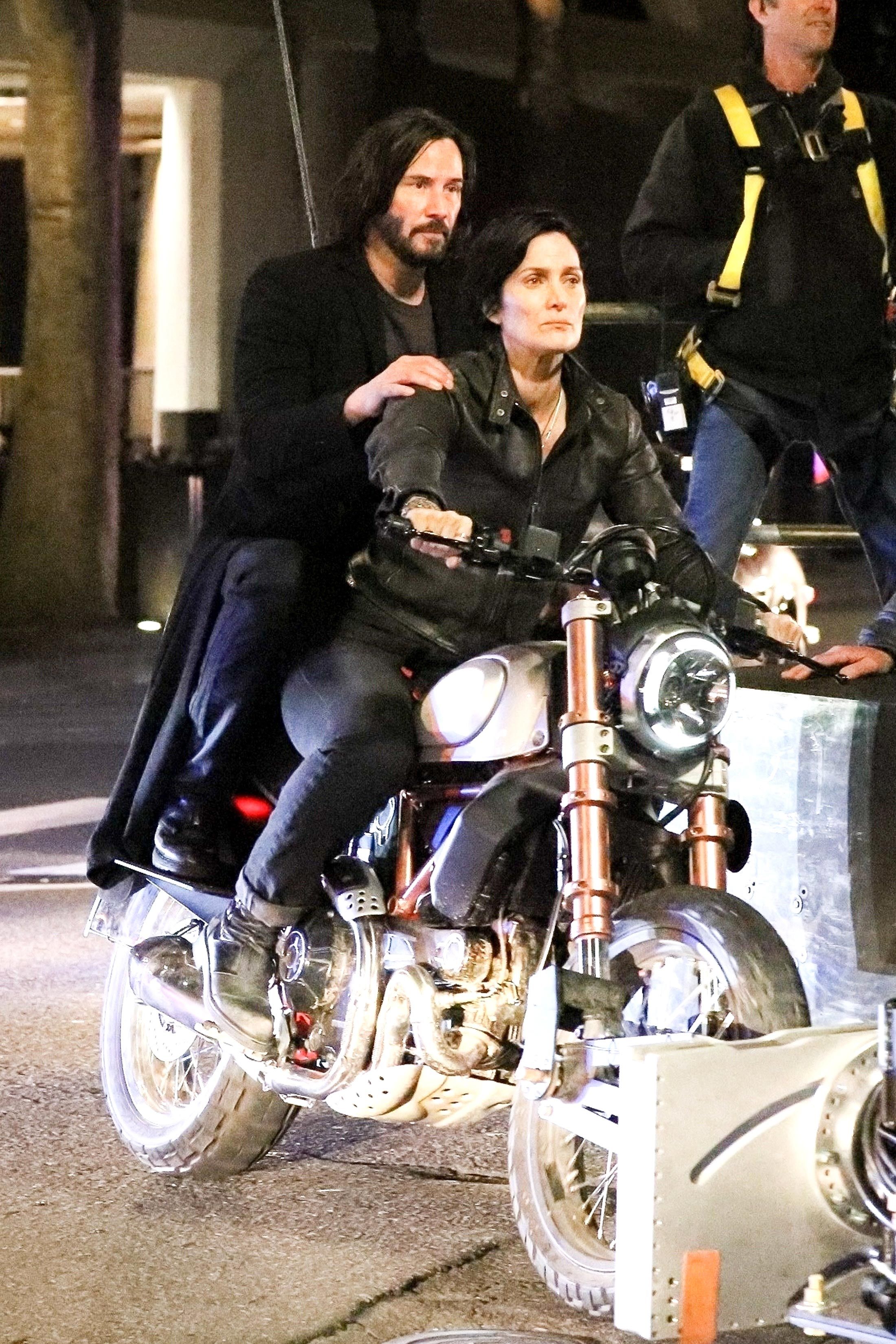 Matrix 4 filming photo reunites Keanu Reeves and Carrie-Anne Moss