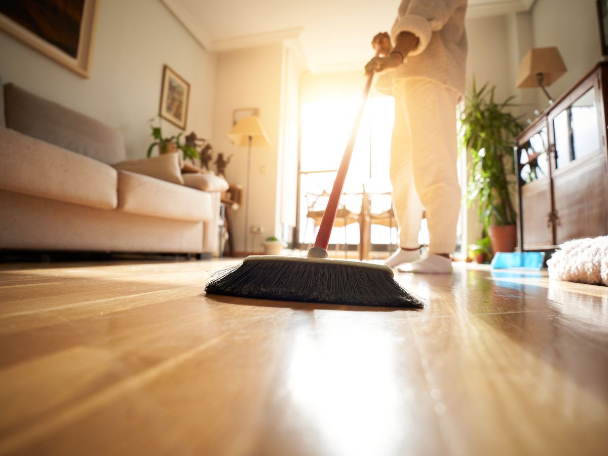 5 Best Hardwood Floor Cleaners (2023 Guide) - This Old House