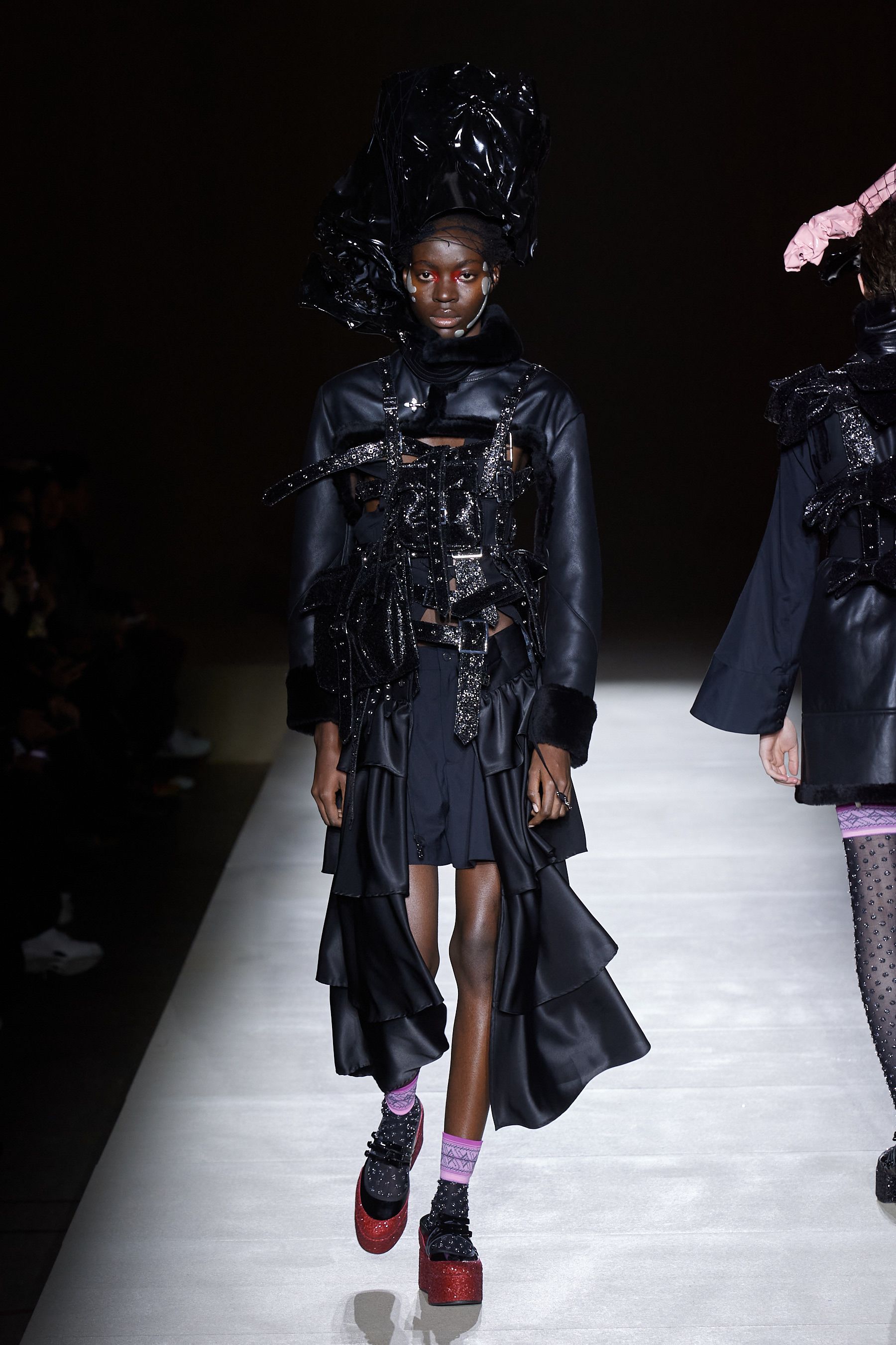 ノワール・ ケイ ニノミヤ（NOIR KEI NINOMIYA）2023秋冬コレクション