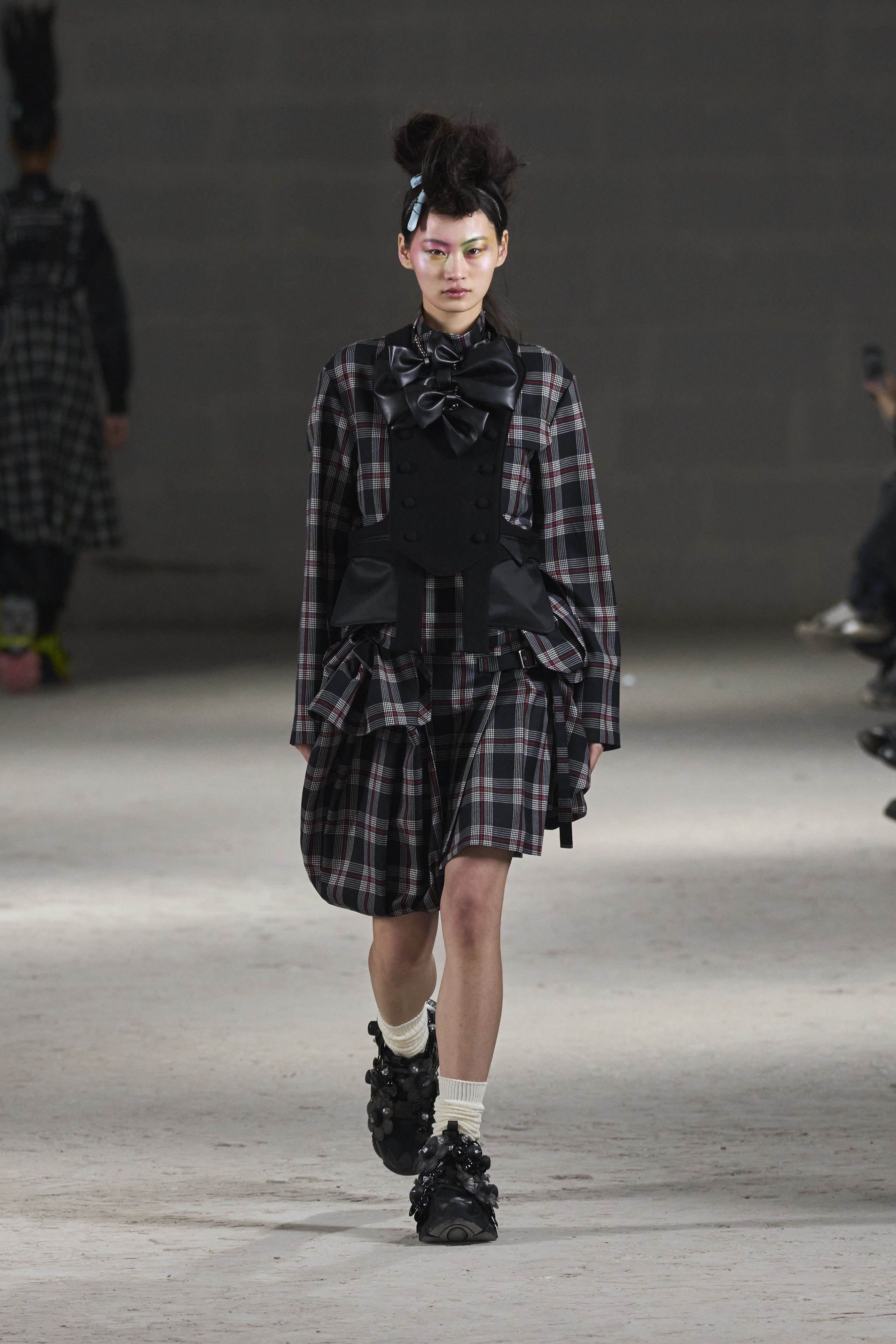 ノワール・ケイニノミヤ（NOIR KEI NINOMIYA） 2024-25秋冬