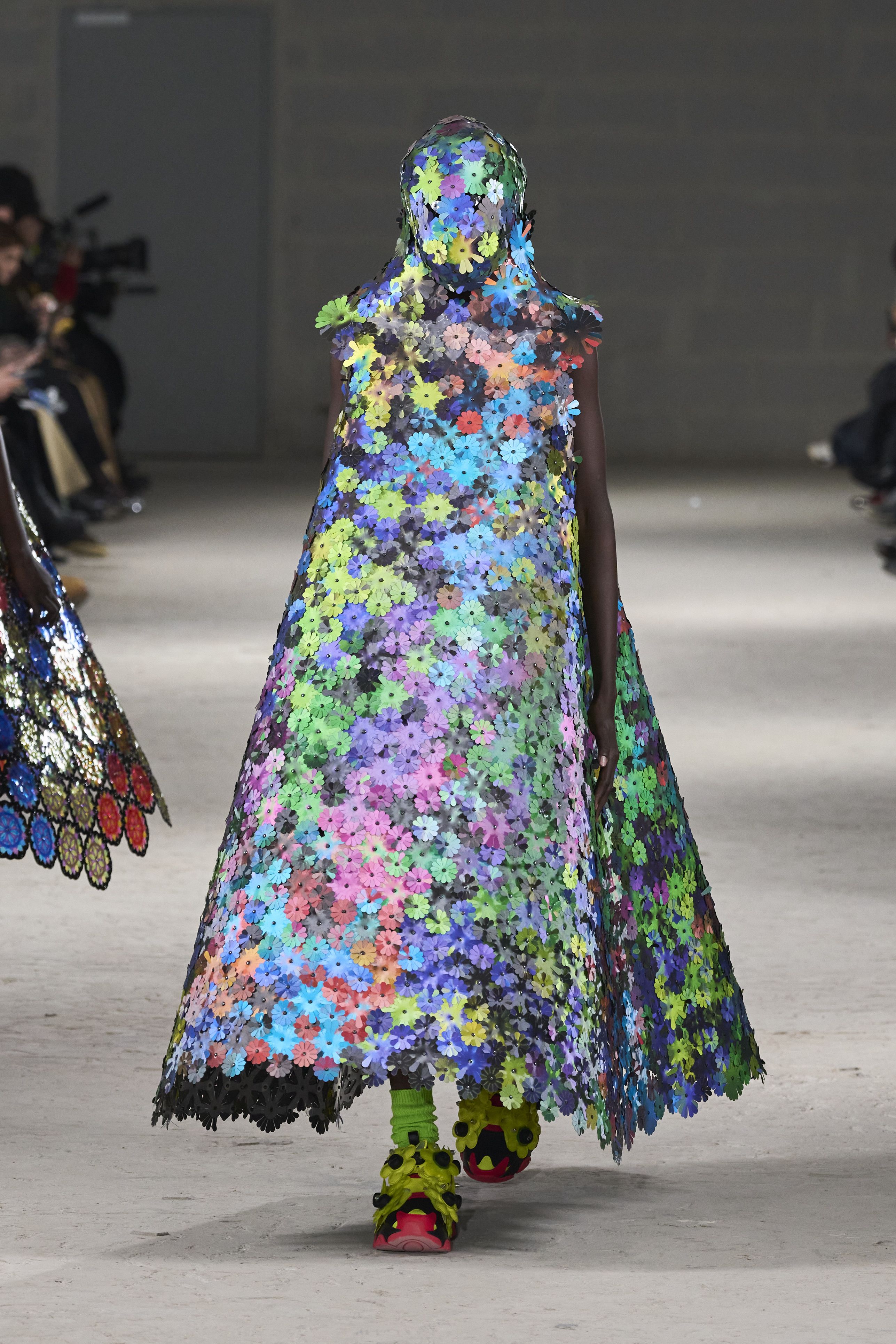 ノワール・ケイニノミヤ（NOIR KEI NINOMIYA） 2024-25秋冬