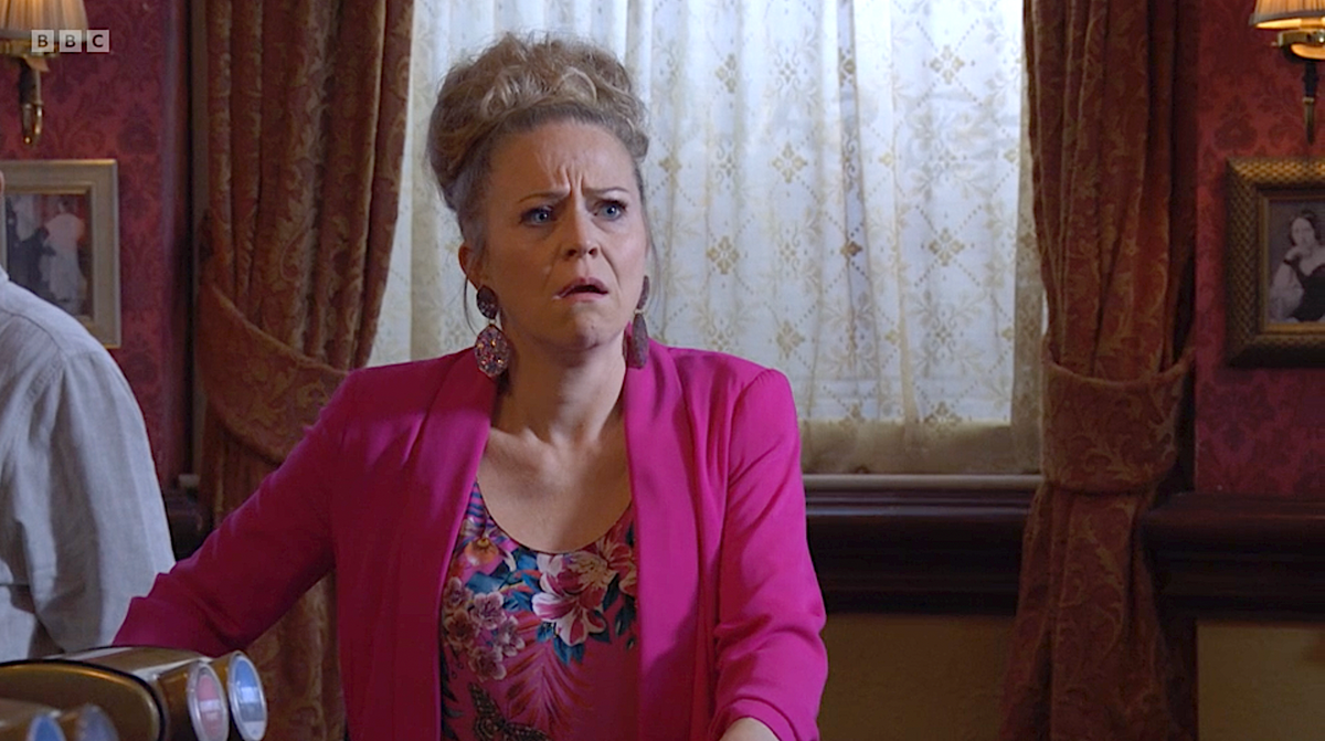 EastEnders spoilers - shocking cliffhanger for Linda Carter