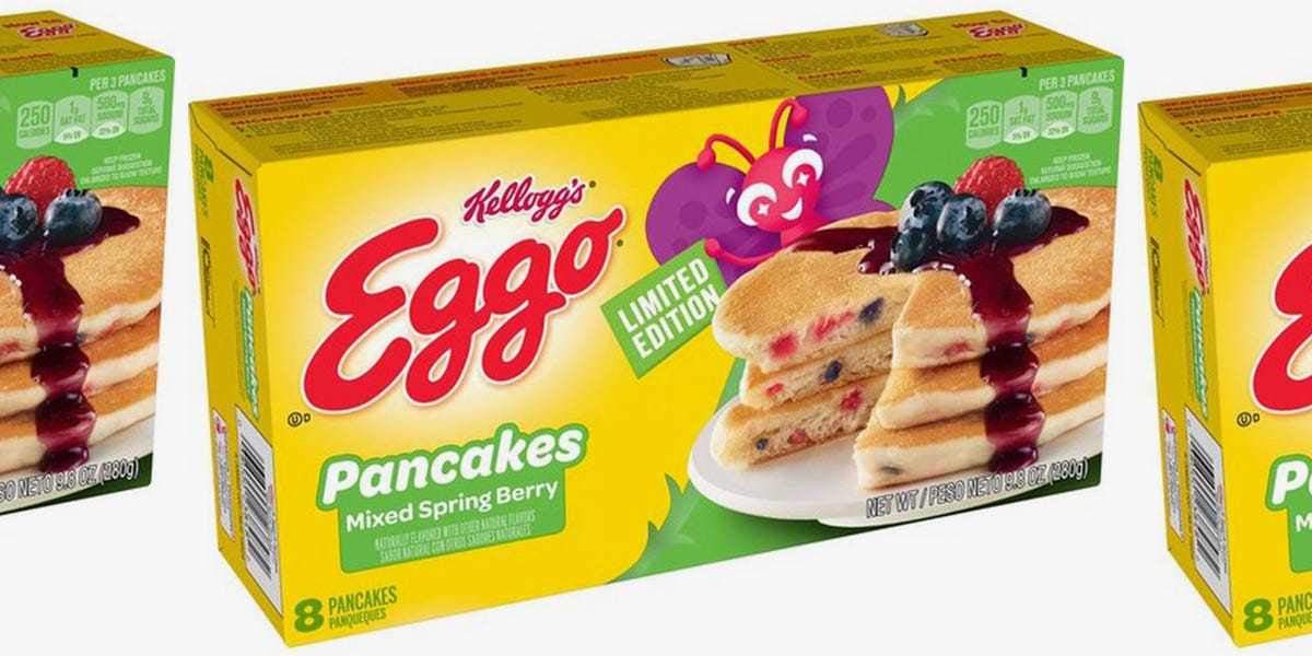 https://hips.hearstapps.com/hmg-prod/images/kelloggs-eggo-pancakes-mixed-spring-berry-social-1614958119.jpg?crop=0.6666666666666666xw:1xh;center,top&resize=1200:*