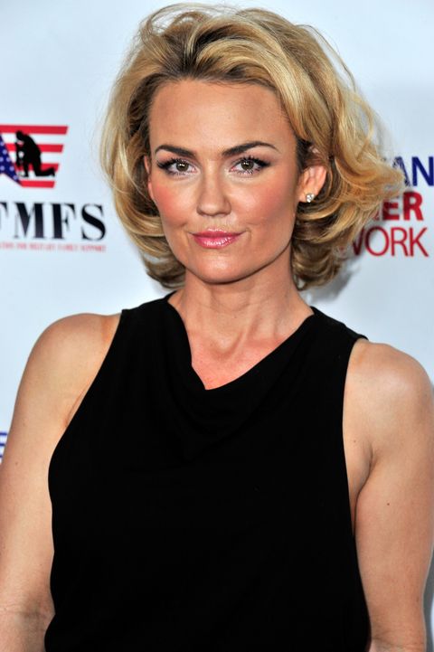 niptuck star kelly carlson at national foundation for military family support's first annual salute to heroes service gala