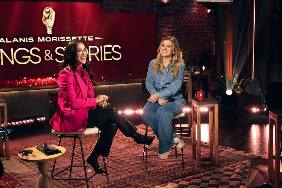 kelly clarkson show songs and stories premiere date guests news