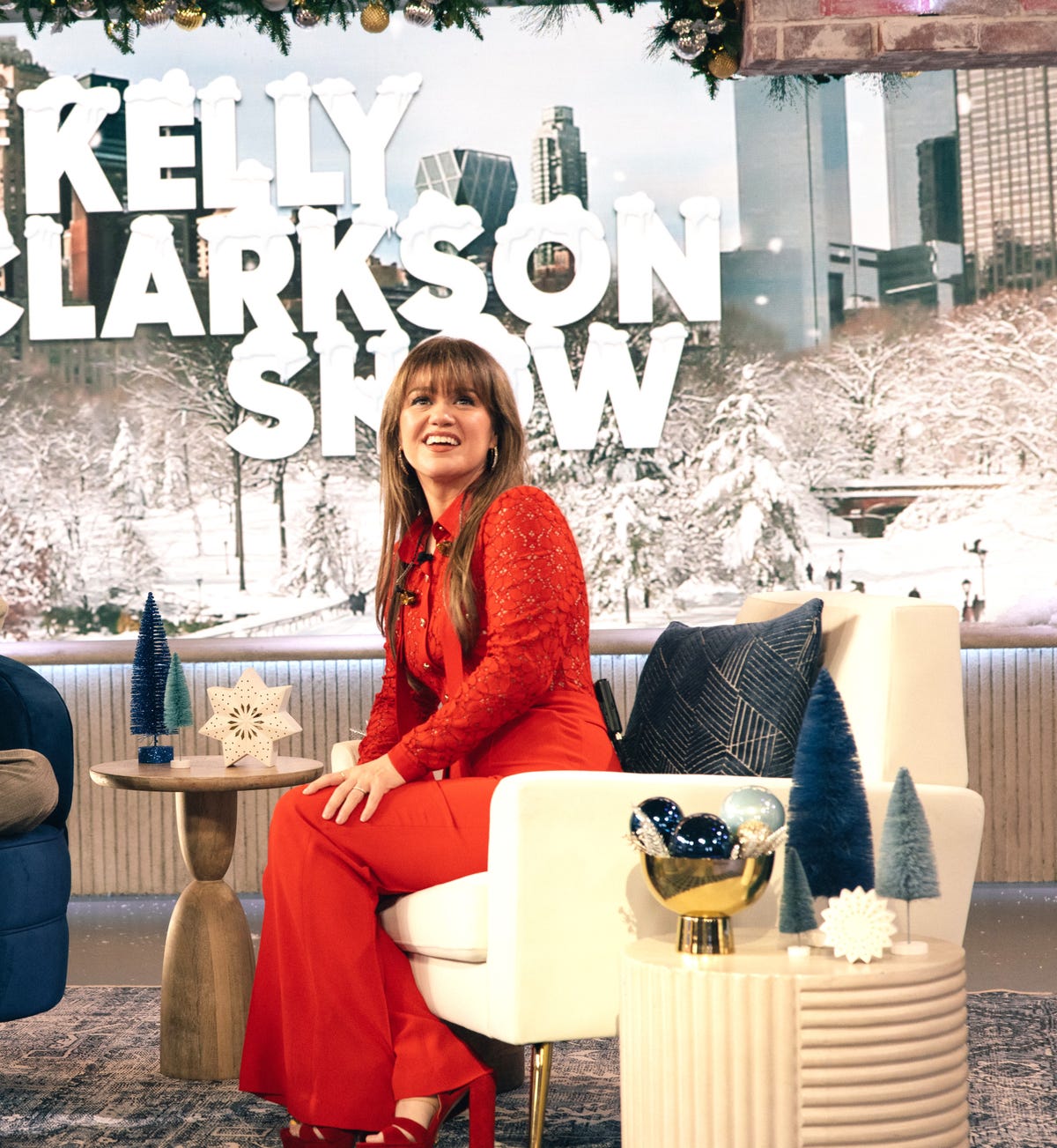 preview for How Kelly Clarkson Became a Pop Legend