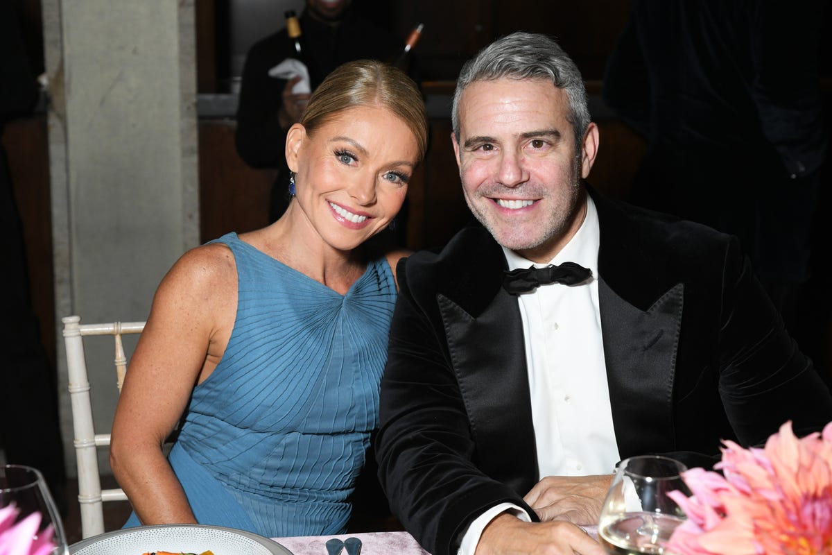 Andy Cohen Reveals Kelly Ripa Spotted Melanoma On His Lip