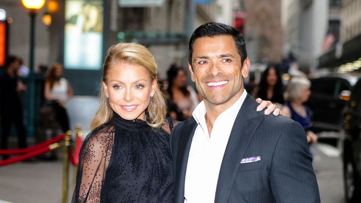 preview for Mark Consuelos & Kelly Ripa’s Love Story Is Better Than A Rom-Com