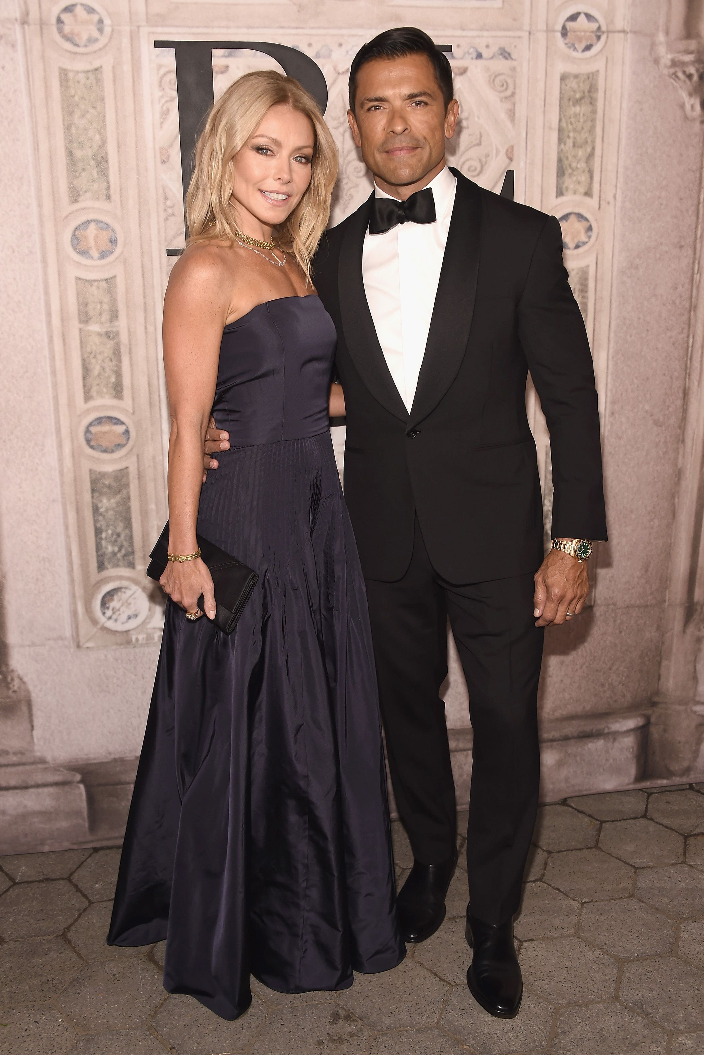 Kelly ripa outlet prom dress