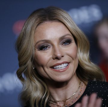 Kelly Ripa at the 12th Annual CNN Heroes: An All-Star Tribute