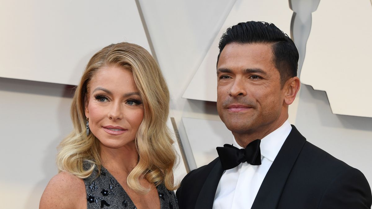 Kelly Ripa And Her Husband Mark Consuelos Get Backlash For Humiliating Daughter Lola With Sex 8272
