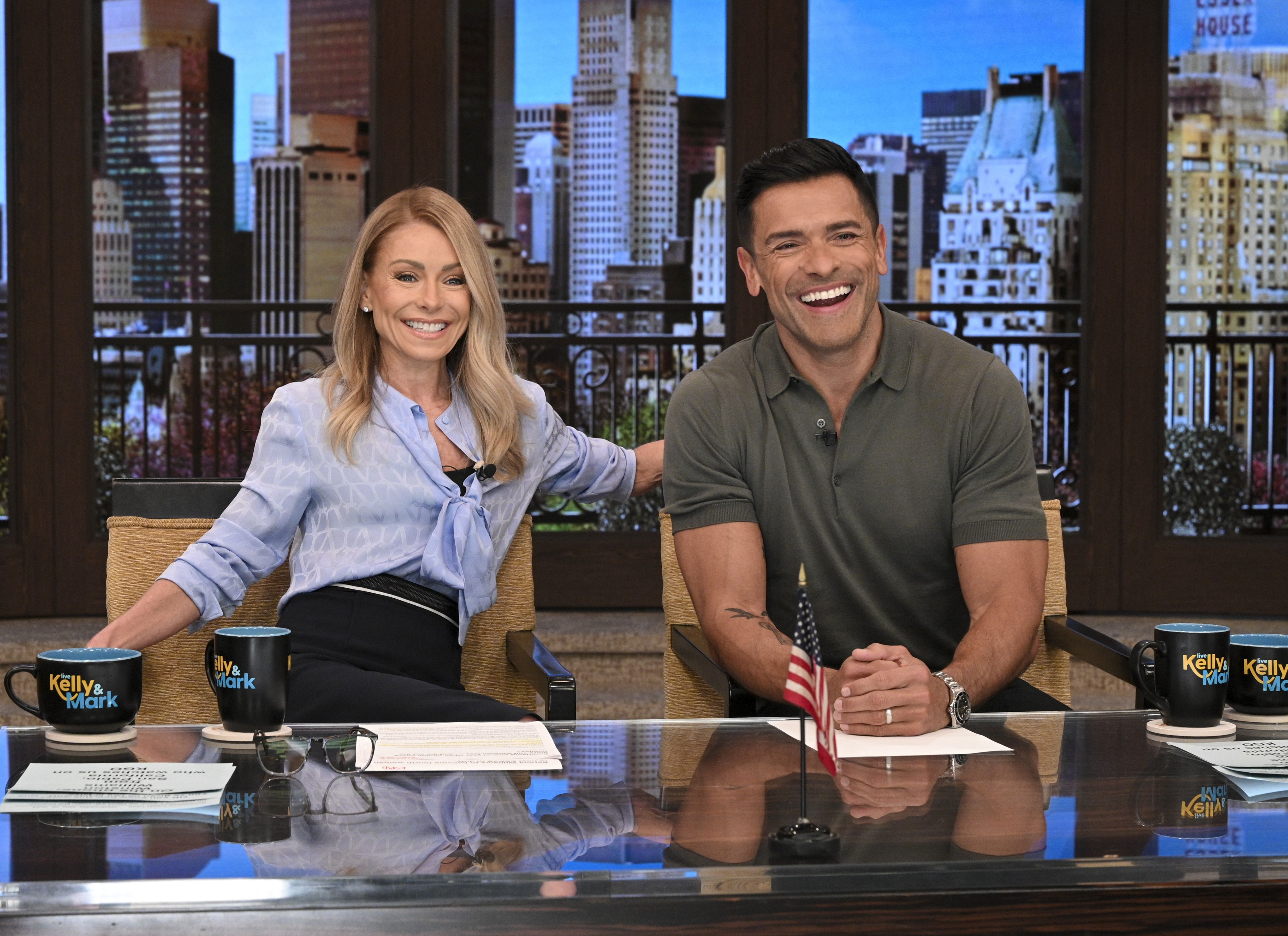 Mark Consuelos & Kelly Ripa’s Love Story Is Better Than A Rom-Com