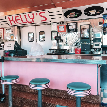 kelly's diner, retro diner, counter with stools