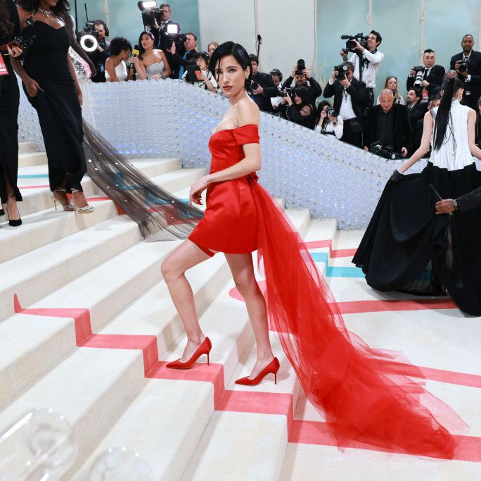 'Yellowstone' Star Kelsey Asbille Shuts Down the Met Gala's Red Carpet ...