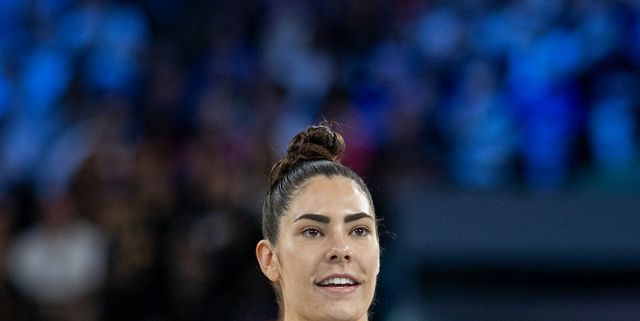 https://hips.hearstapps.com/hmg-prod/images/kelsey-plum-of-team-united-states-at-the-free-throw-line-news-photo-1747853474.pjpeg?crop=1.00xw:0.334xh;0,0.153xh&resize=640:*