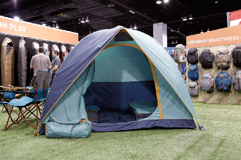 Tent, Camping, Leisure, Grass, Recreation, Camp, Style, Tarpaulin, Shade, Grassland, 