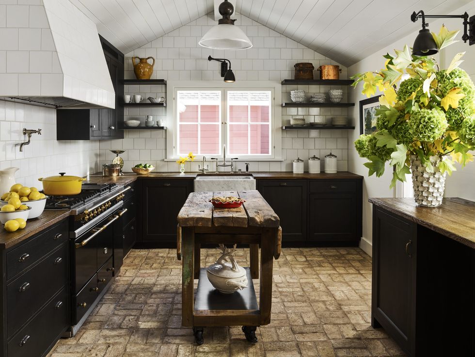 14 Gorgeous Kitchen Floor Tile Ideas