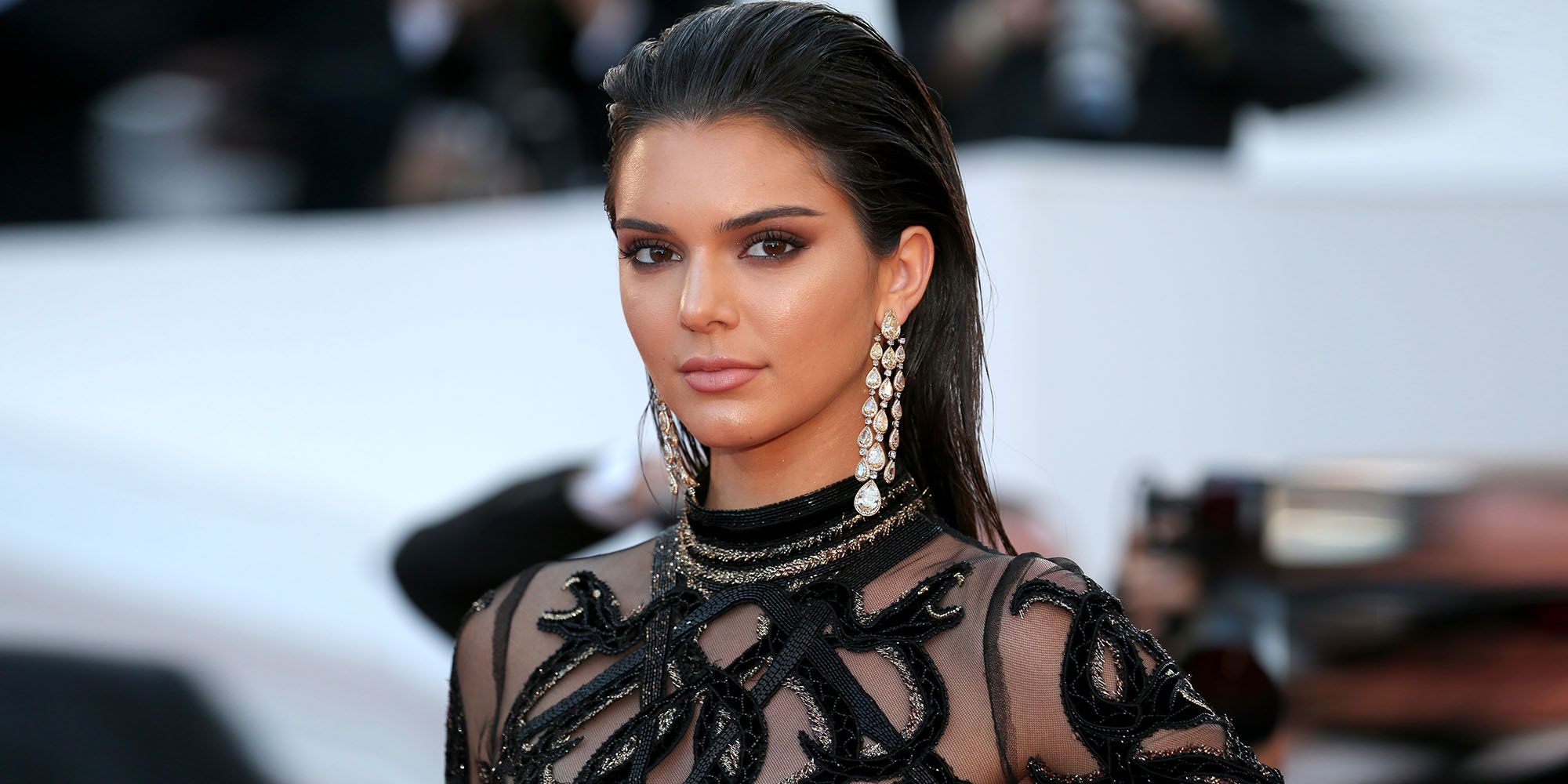 Kendall Jenner Is Trying to Make Fanny Packs Happen - Kendall Jenner Fanny  Packs